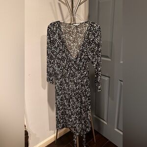 H&M monochrome wrap dress in excellent condition.